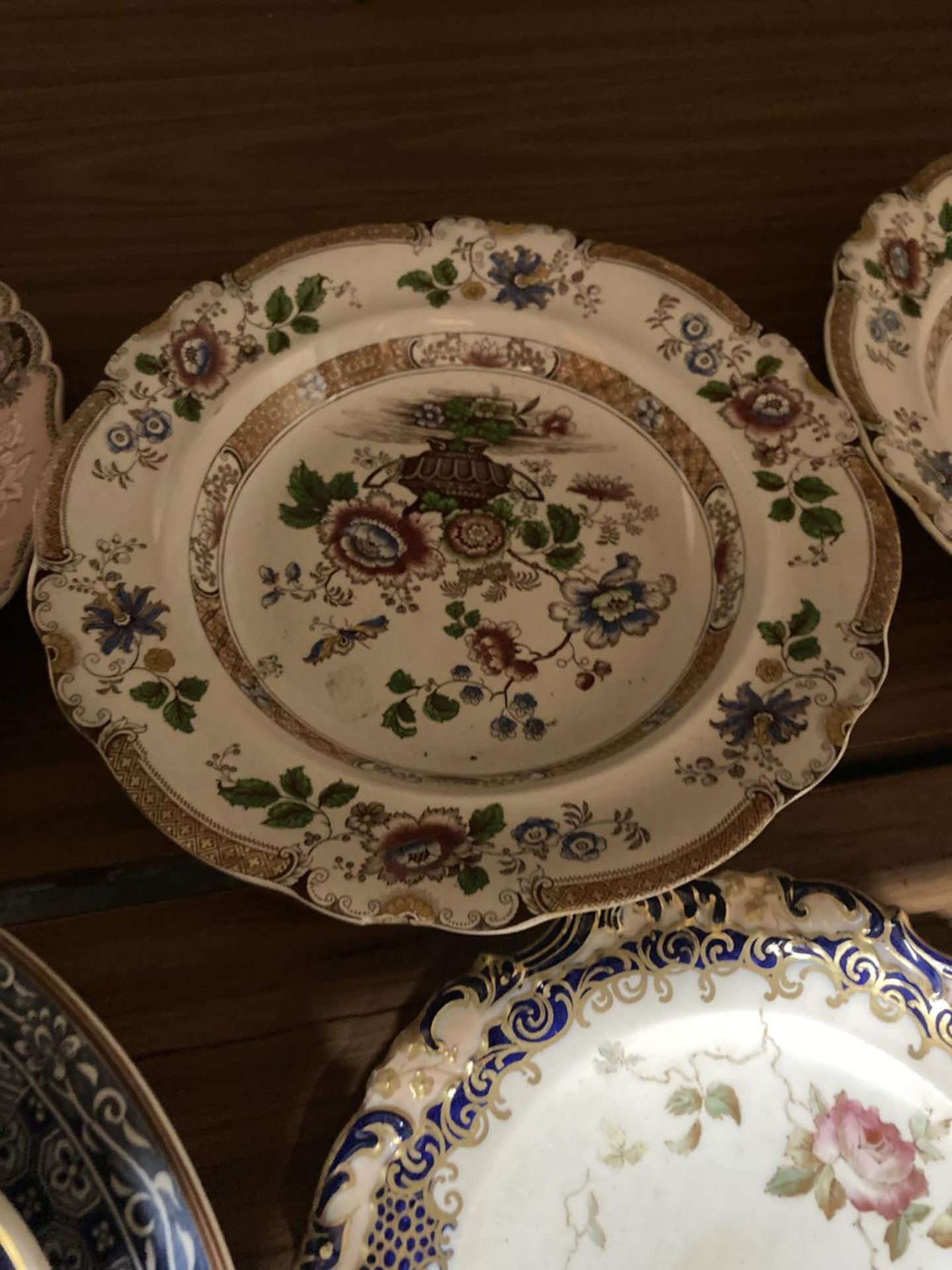 A QUANTITY OF VINTAGE PLATES TO INCLUDE JAMES KENT OLD FOLEY 'EASTERN GLORY', ADDERSLEY CHINA, ETC - Image 3 of 5