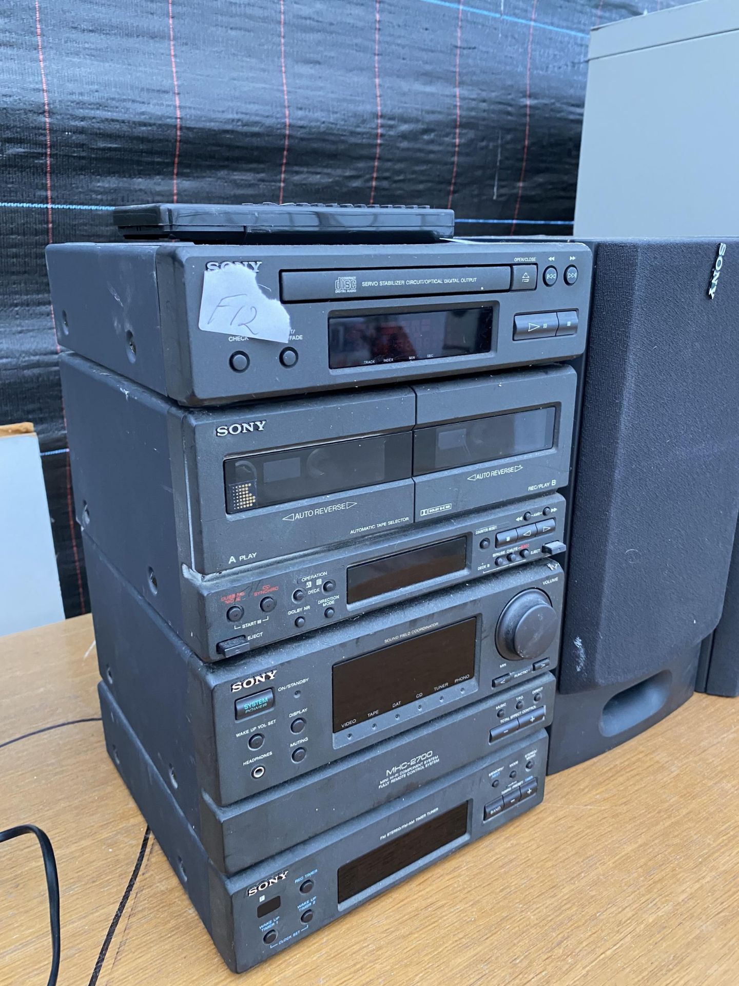 A SONY STEREO SYSTEM WITH CD PLAYER, TAPE PLAYER AND TUNER ALONG WITH TWO SPEAKERS - Image 2 of 2