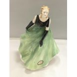 A ROYAL DOULTON FIGURE VANESSA HN 3198