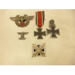 A COLLECTION OF NAZI GERMANY IRON CROSS MEDALS, ENAMEL MEDAL BADGE, OF UNKNOWN AGE (5)