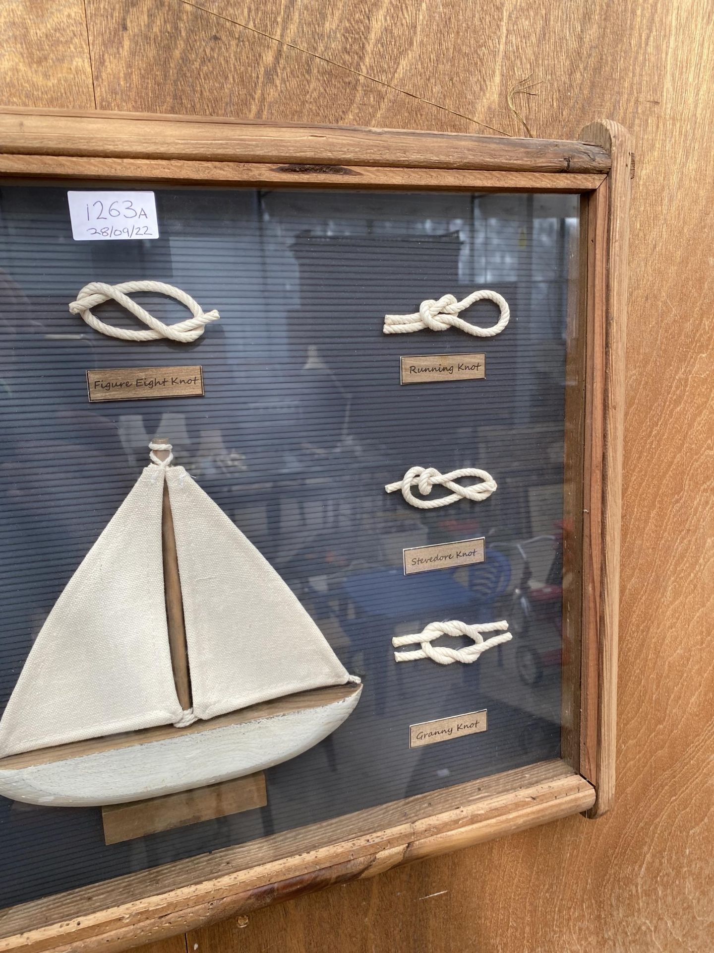 A FRAMED NAUTICAL KNOT TEACHING AID - Image 3 of 3