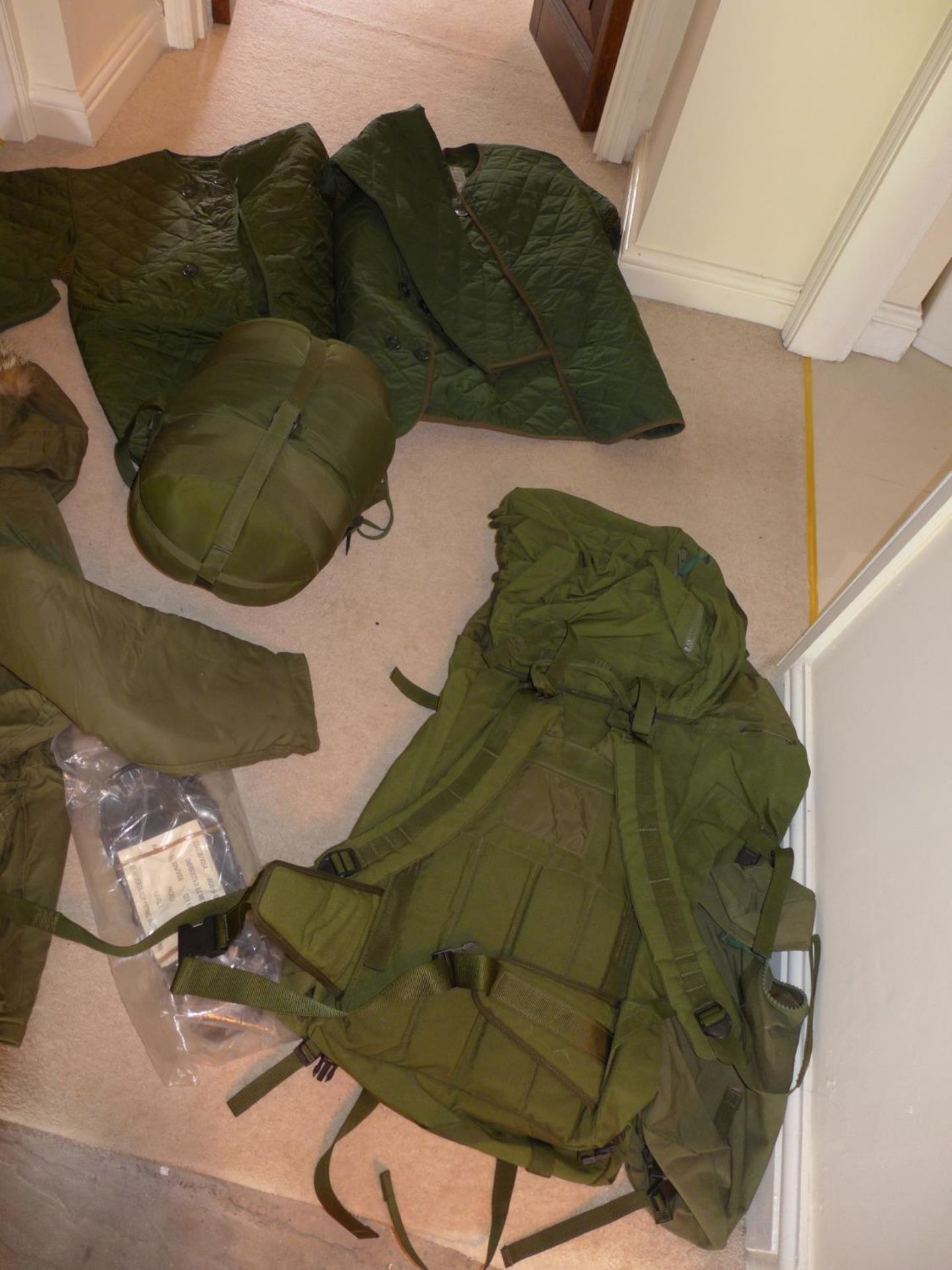 MILITARY/SHOOTING/FISHING EQUIPMENT, TO INCLUDE BERGEN BACKPACK, COMPRESSION BAG, PARKER COAT, - Image 4 of 4