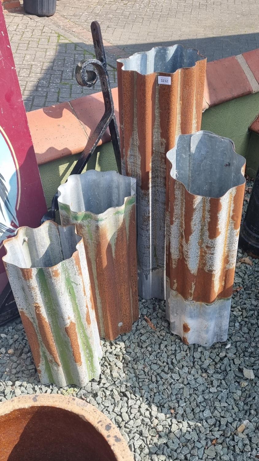 4 X GALVANISED PLANTERS APPROX TALLEST 90CM - Bild 2 aus 2