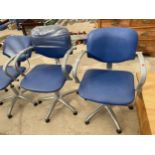 A PAIR OF MODERN ADJUSTABLE BLUE SALON CHAIRS ON ALLOY BASE