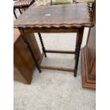 AN EARLY 20TH CENTURY OAK OCCASIONAL TABLE ON BARLEYTWIST LEGS, 23X16"