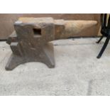A HEAVY CAST IRON BLACKSMITHS CHAIN MAKERS ANVIL