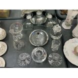 A QUNATITY OF GLASSWARE TO INCLUDE AN ARCHED TEALIGHT HOLDER, PRISM, CANDLE HOLDERS, A LARGE PEAR,
