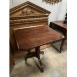 VICTORIAN MAHOGANY TILT TOP TABLE APPROX 60CM X 70CM - 74CM HIGH