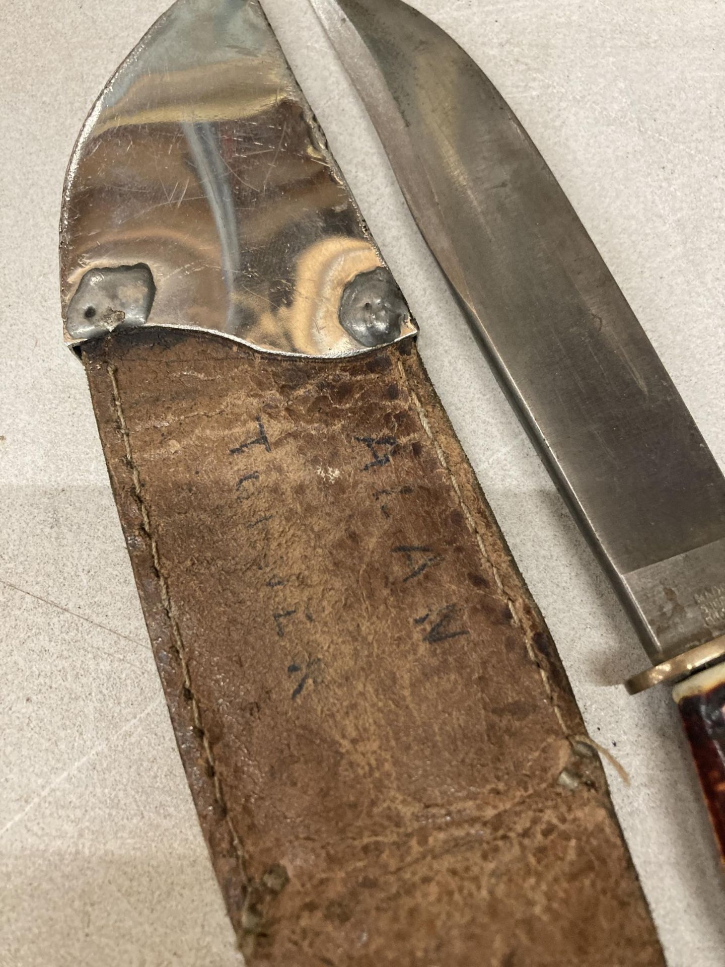 A WILLIAM RODGERS 1950'S SCOUT KNIFE - Image 3 of 3