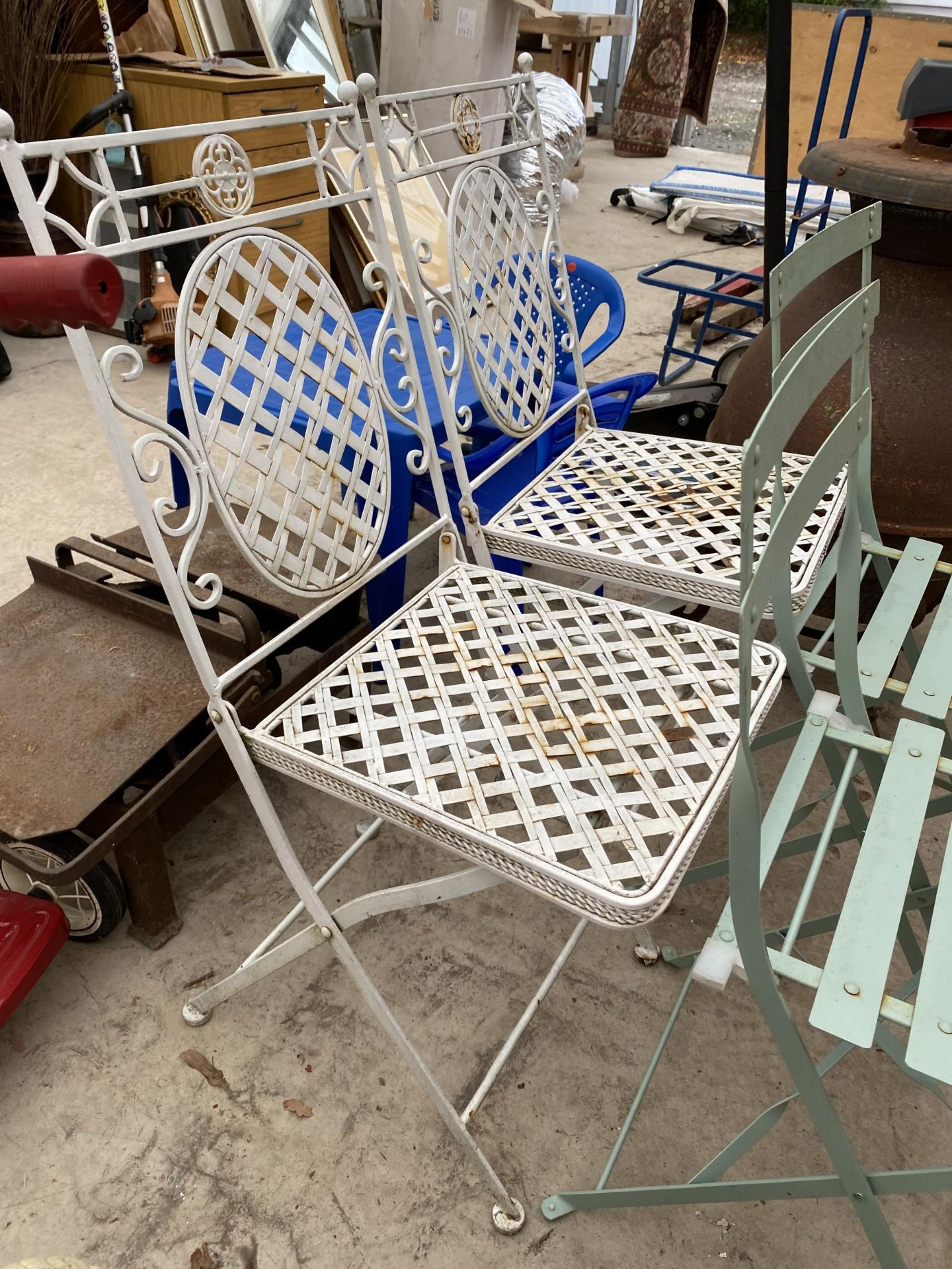 FOUR FOLDING METAL GARDEN CHAIRS (TWO PAIRS) - Image 3 of 4