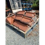 PALLET OF RUABON RED COPING STONES APPROX 20 + PILLAR TOP