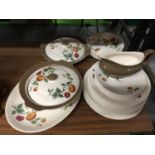 A QUANTITY OF DINNERWARE ITEMS TO INCLUDE DINNER PLATES, SERVING PLATE, TUREENS, BOWLS, SAUCE