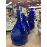 FOUR PIECES OF VINTAGE BLUE GLASS, TWO WITH PONTIL MARKS, TO INCLUDE 'CREMEX SHAMPOOING VASE, ETC