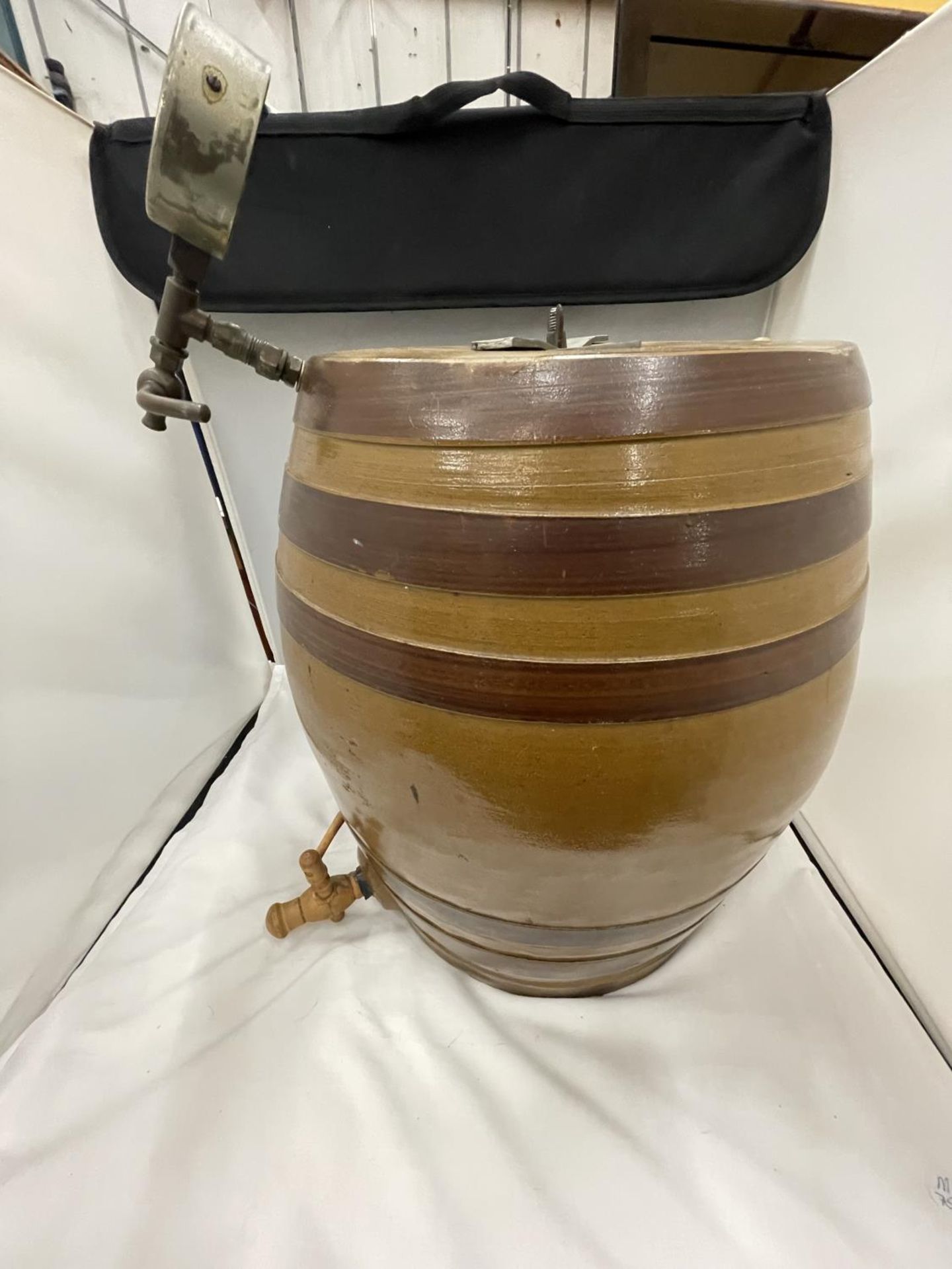 A LARGE STONEWARE BARREL WITH A WOODEN TAP AND A BOC GAUGE HEIGHT - Image 2 of 5