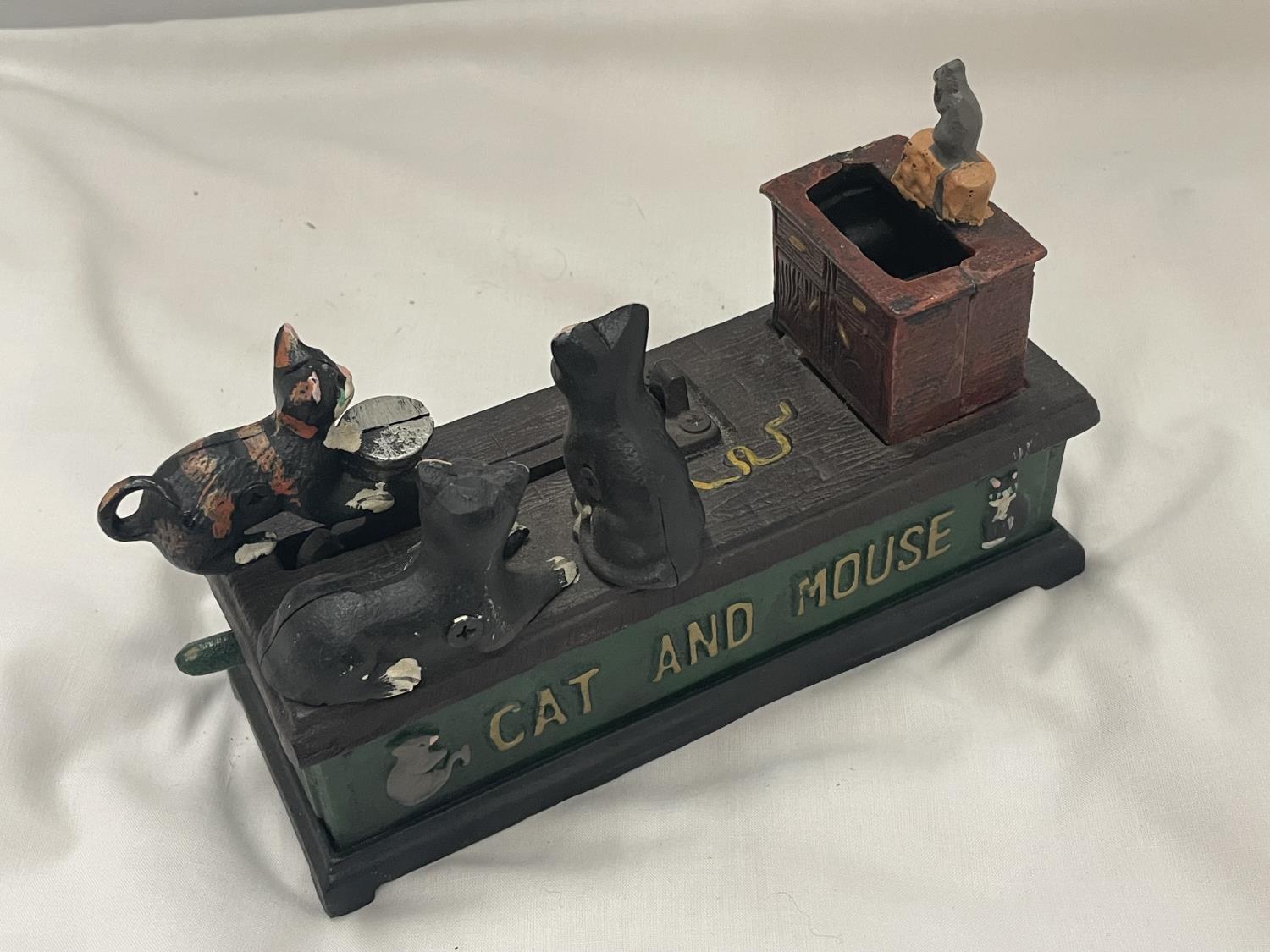 A VINTAGE STYLE CAST 'CAT AND MOUSE' MONEY BOX - Image 4 of 4