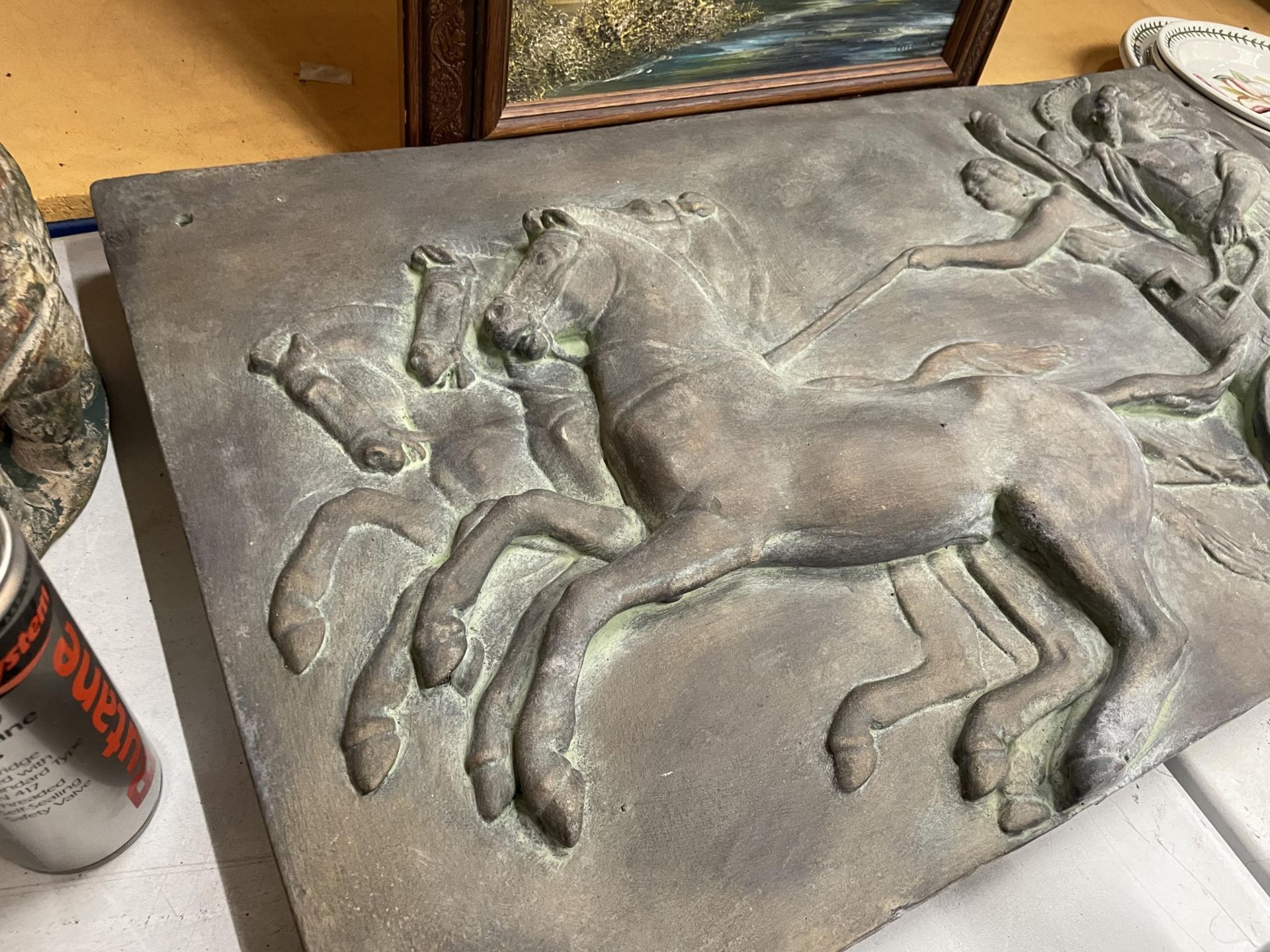 A LARGE RECONSITIUTED STONE PLAQUE OF A ROMAN CHARIOT 93CM X 51CM - Image 5 of 6