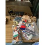 A COLLECTION OF VINTAGE DOLLS IN TRADITIONAL COSTUMES, SOFT TOYS, ETC