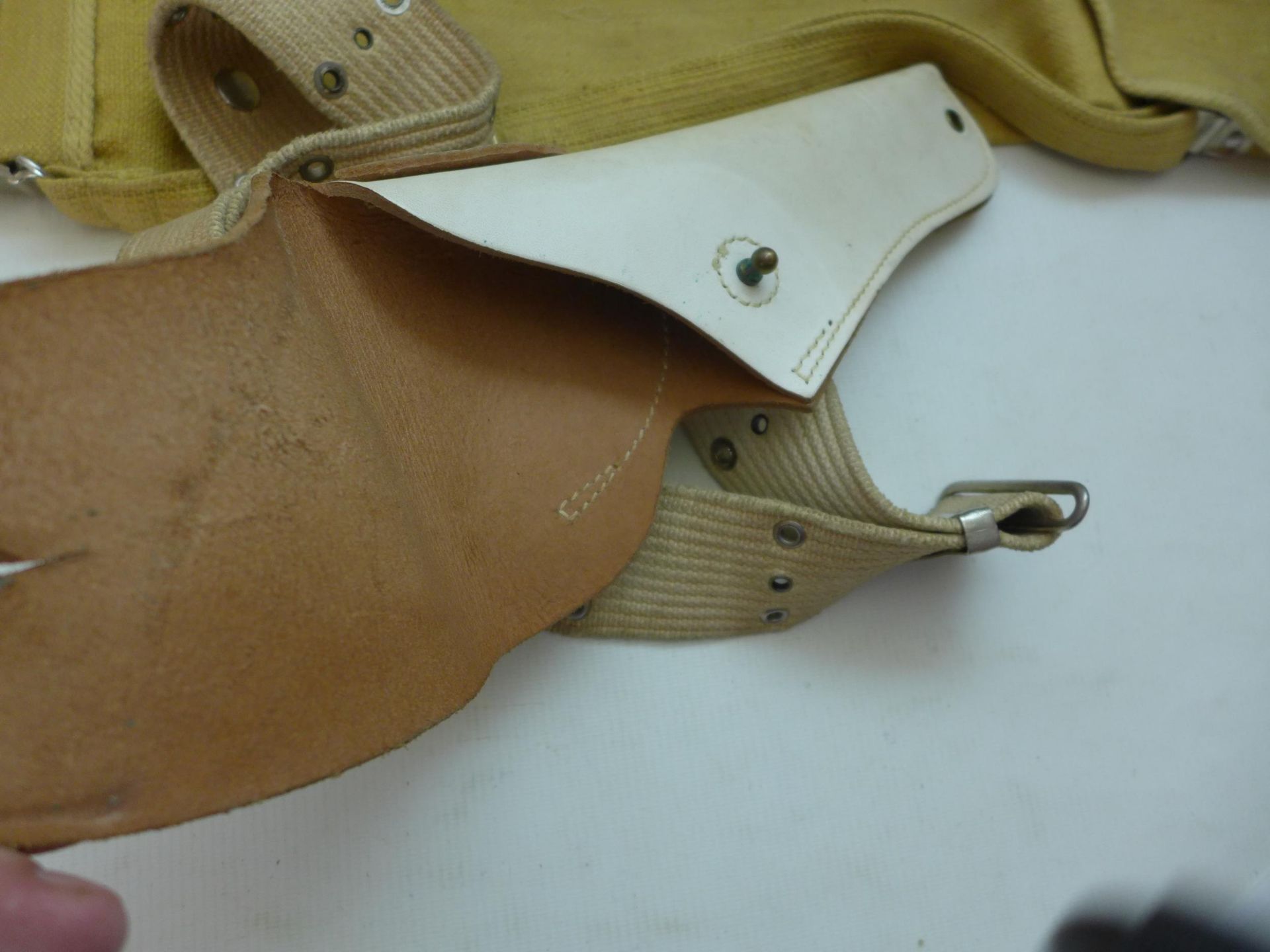 A WHITE LEATHER JAY-PEE HOLSTER AND BELT, TWO CANVAS GUN SLIPS (3) - Image 3 of 4