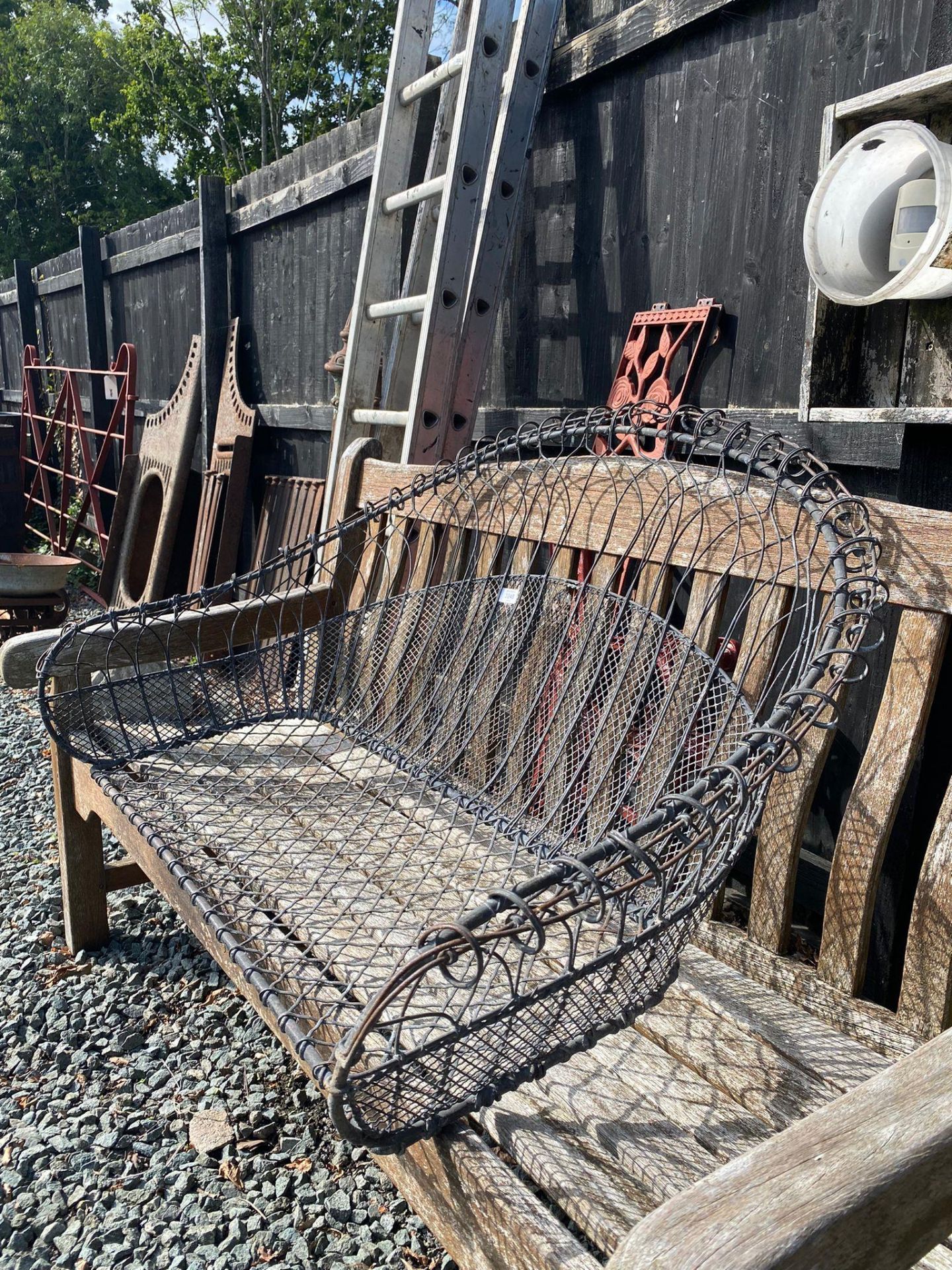 VICTORIAN WIRE WORK CARRIAGE SEAT BY "PICKIN AND SON" BIRMINGHAM APPROX 110CM X 75CM - 50CM HIGH - Image 2 of 4