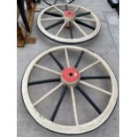 A PAIR OF VINTAGE WOODEN CART WHEEL (D:115CM)