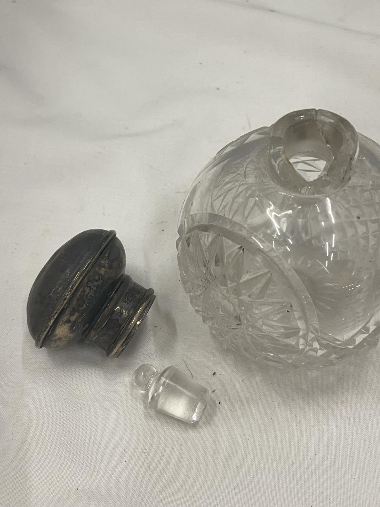 TWO CUT GLASS BOTTLES WITH HALLMARKED SILVER TOPS ONE BIRMINGHAM ONE CHESTER - Image 2 of 6