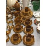 A QUANTITY OF ROYAL WORCESTER PALISSY TABLEWARE TO INCLUDE PLATES, BOWLS, CUPS, SAUCERS, A COFFEE