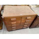 A MID 20TH CENTURY STORAGE CHEST OF SIX SHORT AND TWO LONG DRAWERS, 31" WIDE