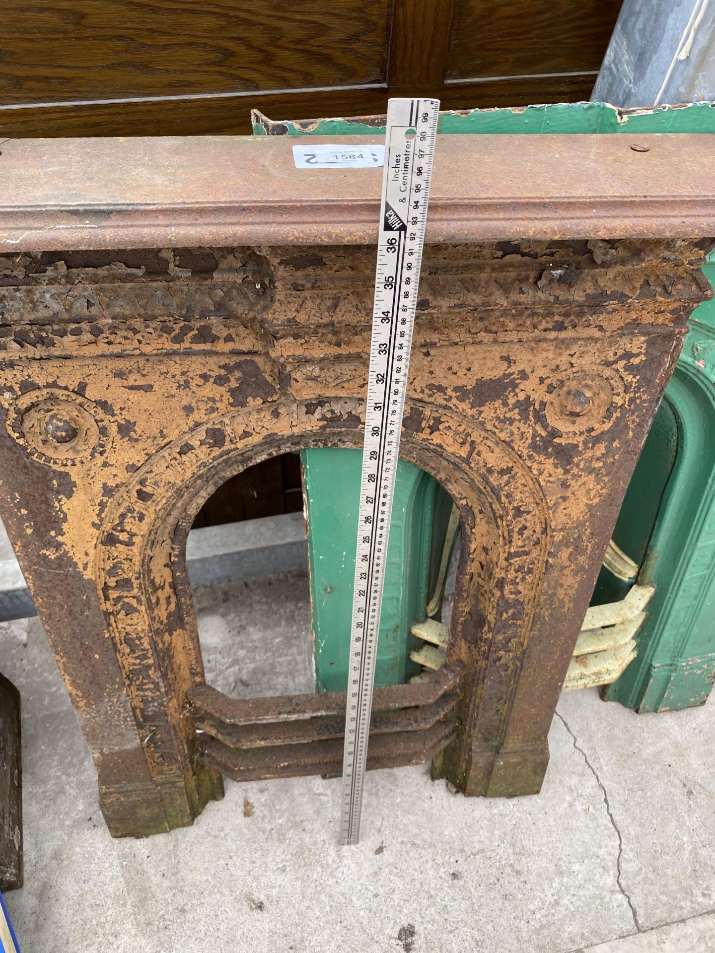 TWO VINTAGE DECORATIVE CAST IRON FIRE PLACES - Image 3 of 3