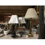 THREE TABLE LAMPSS TO INCLUDE A PAIR OF CHROME BASED, A BRASS BASED ONE AND A VANITY MIRROR