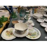 VARIOUS CERAMICS AND GLASSWARE