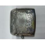 A HALLMARKED BIRMINGHAM 1917 SILVER VESTA CASE BY R.B & SONS, WEIGHT 18G