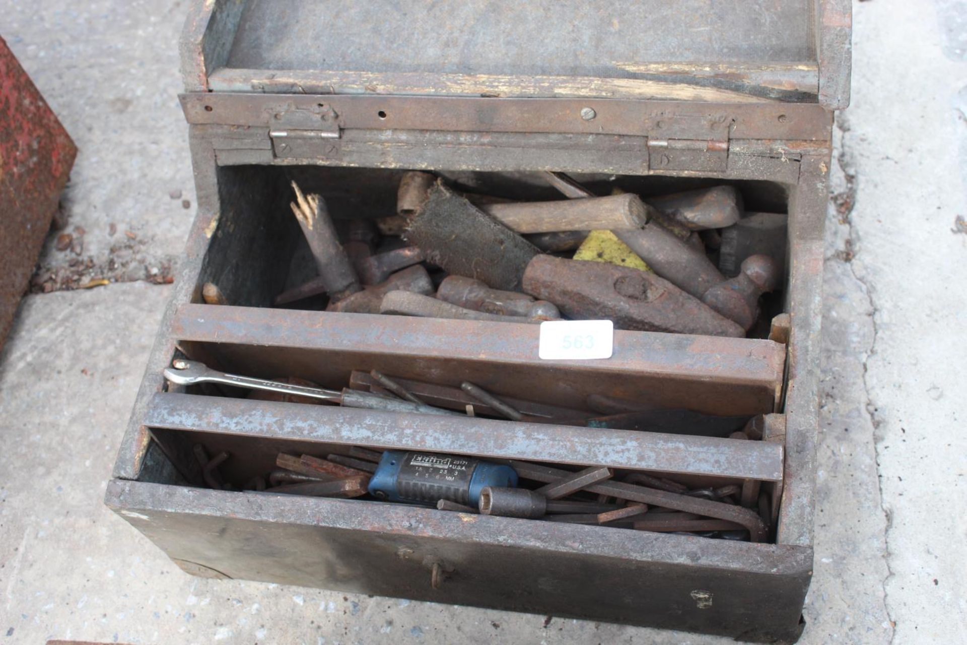 VARIOUS VINTAGE TOOLS NO VAT