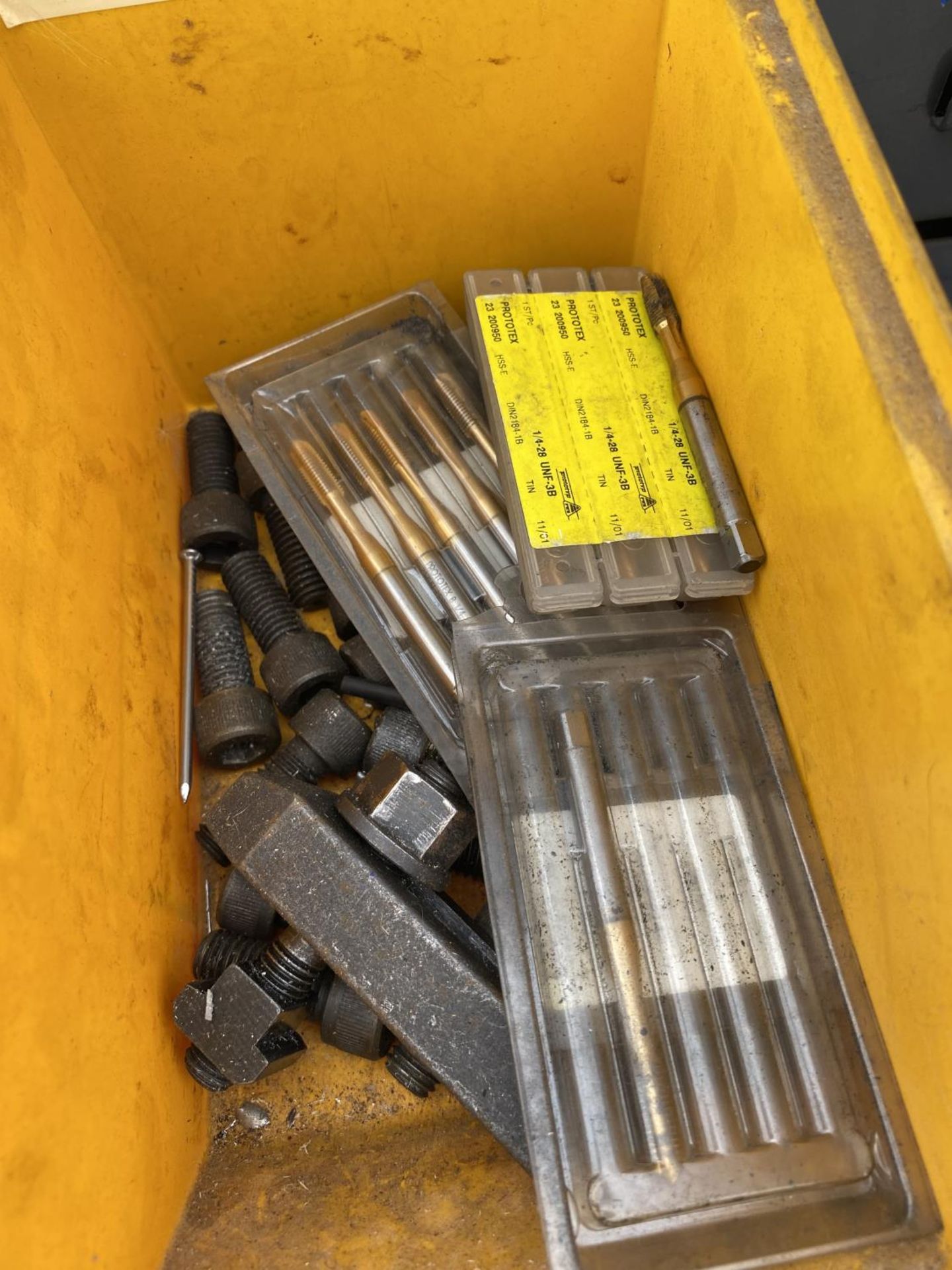 A WORKSHOP DISPLAY BOARD WITH A LARGE ASSORTMENT OF LIN BINS CONTAINING HARDWARE AND TOOLS ETC - Image 15 of 21