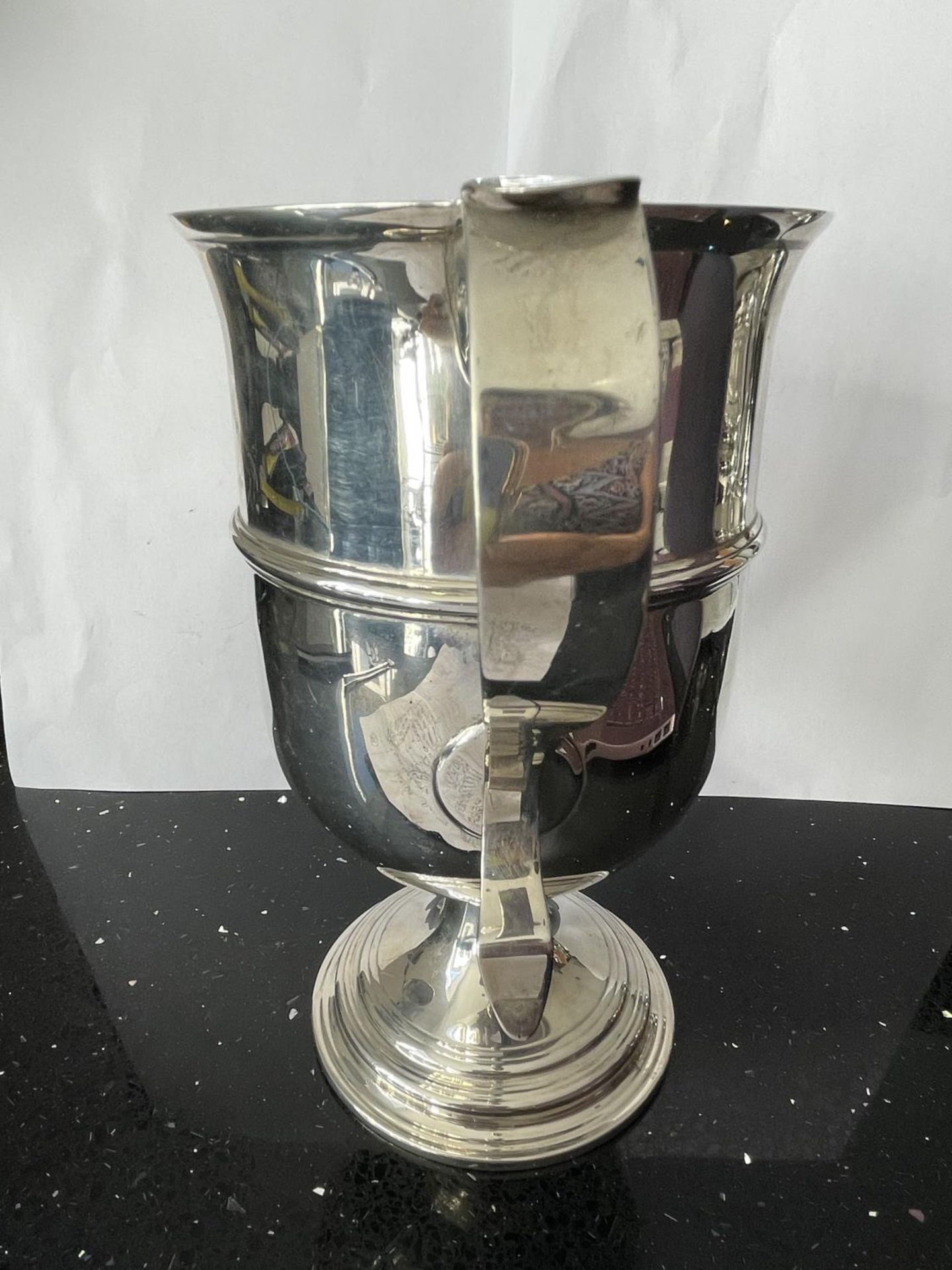 A HALLMARKED LONDON SILVER 1905 TROPHY - Image 2 of 4