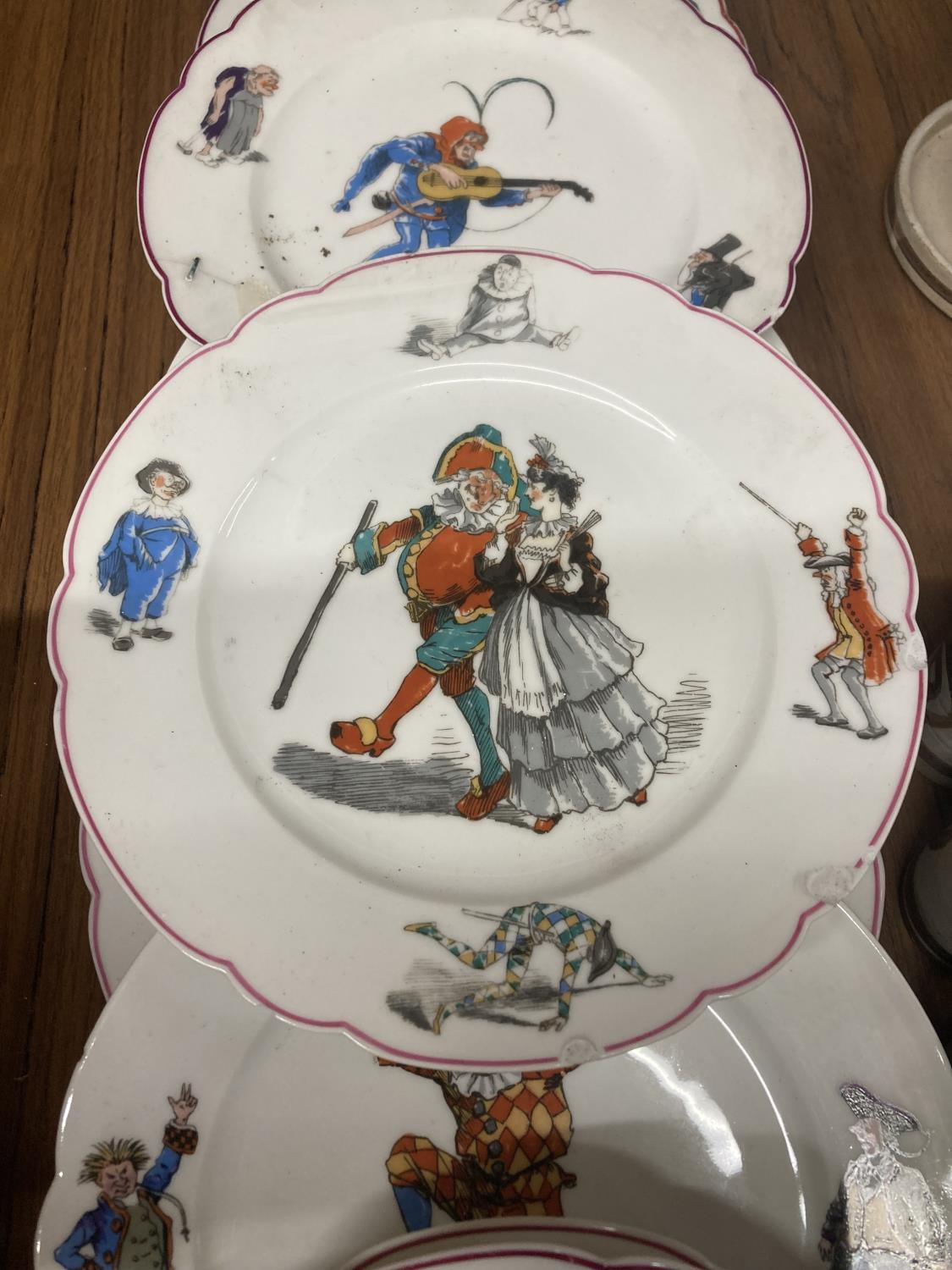 A COLLECTION OF VINTAGE PLATES WITH IMAGES OF COMICAL JESTER SCENES - Image 2 of 4