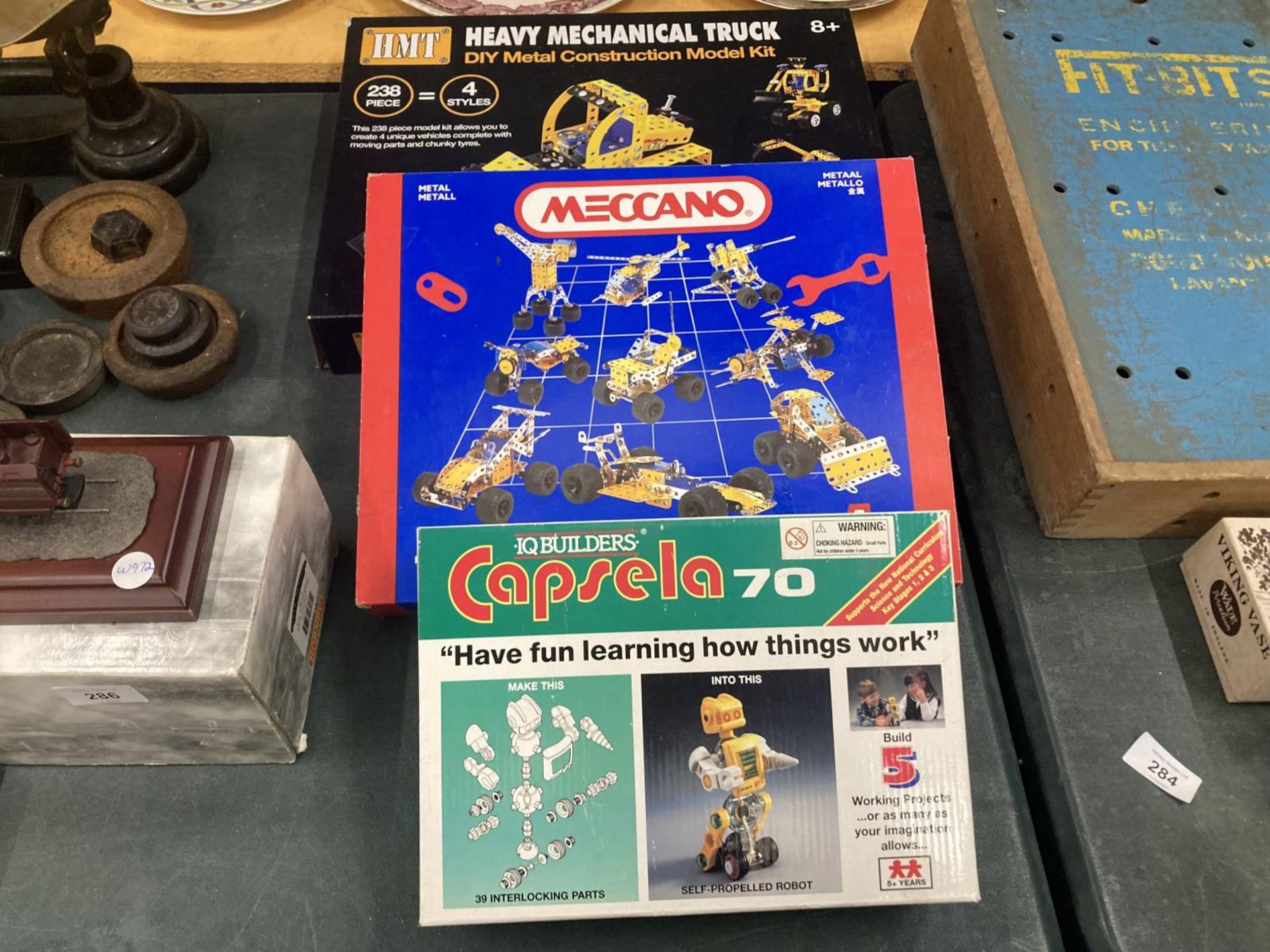 THREE BOXED CHILDREN'S CONSTRUCTION SETS - CAPSELA 70, MECCANO AND DIY METAL CONSTRUCTION MODEL KIT