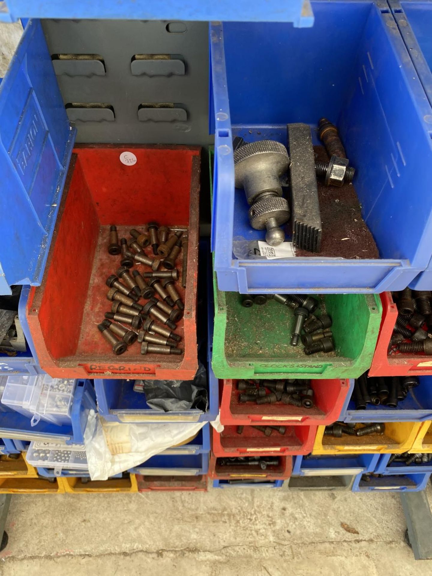 A WORKSHOP DISPLAY BOARD WITH A LARGE ASSORTMENT OF LIN BINS CONTAINING HARDWARE AND TOOLS ETC - Image 5 of 21