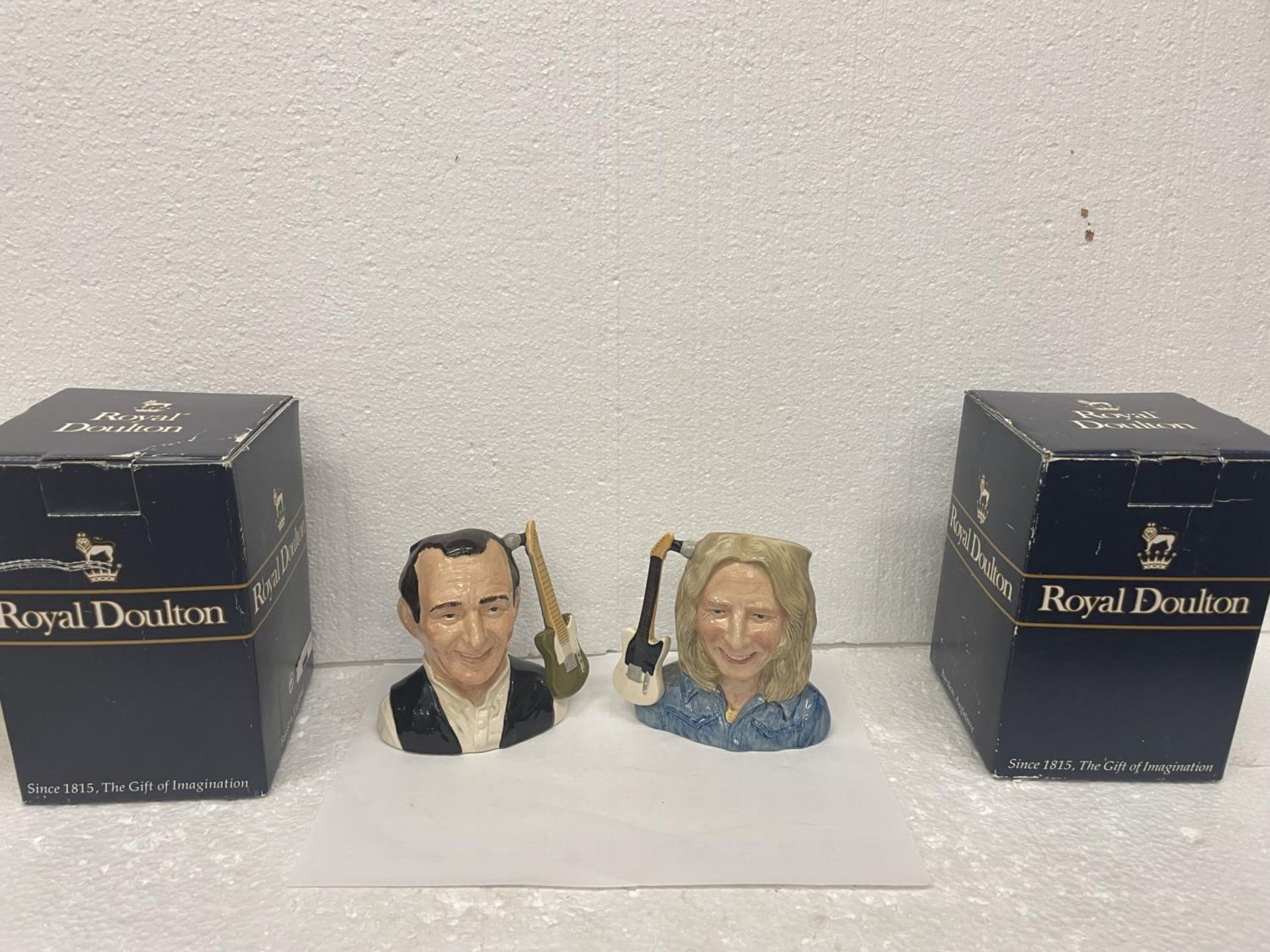 LIMITED EDITION BOXED ROYAL DOULTON STATUS QUO TOBY JUGS SIGNED BY THE MODELLER - Image 2 of 6