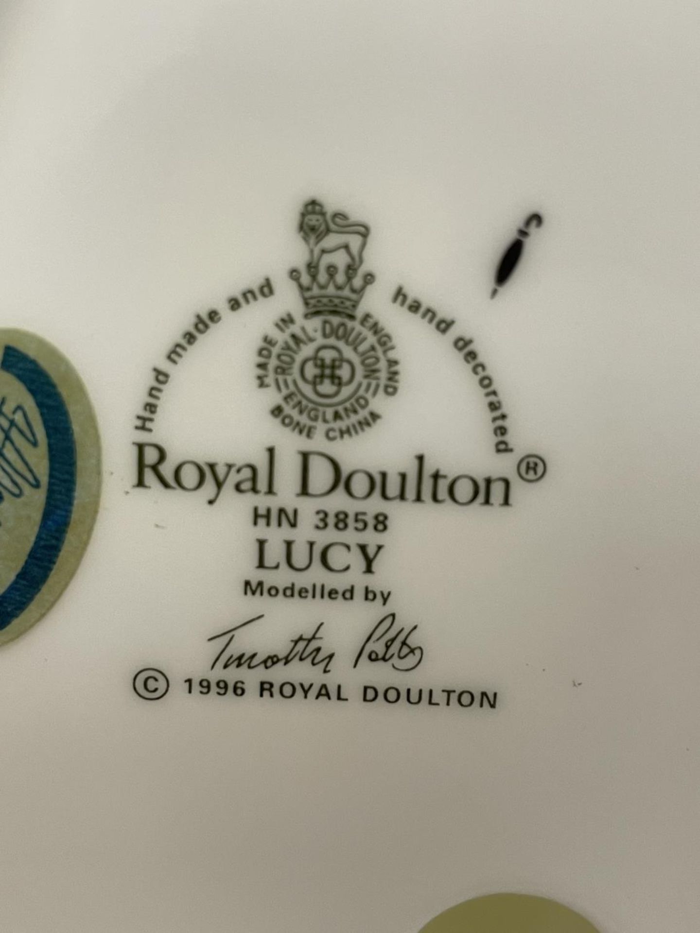 A ROYAL DOULTON FIGURE LUCY HN 3858 - Image 5 of 5