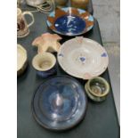 A COLLECTION OF STUDIO POTTERY TO INCLUDE PLATES, POTS, ETC, SIGNED TO THE BASE