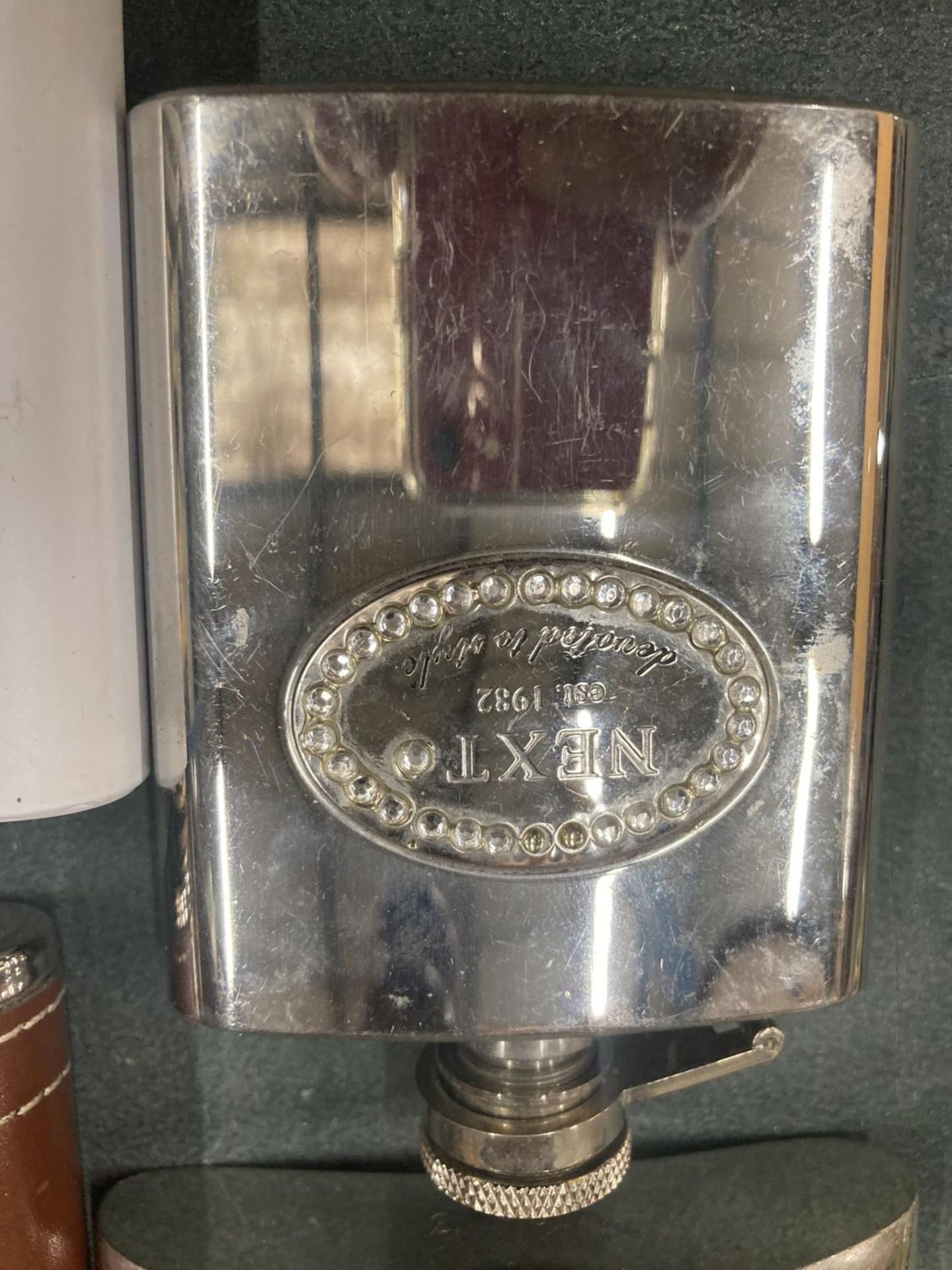 A QUANTITY OF VINTAGE AND MODERN HIP FLASKS SOME WITH INSCRIPTIONS - Image 2 of 4