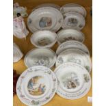 A COLLECTION OF PETER RABBIT CERAMICS TO INCLUDE PLATES AND BOWLS