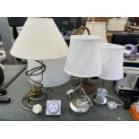 AN ASSORTMENT OF TABLE LAMPS WITH SHADES