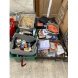 AN ASSORTMENT OF HOUSEHOLD CLEARANCE ITEMS TO INCLUDE BOOKS, HANDBAGS AND CERAMICS ETC