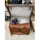 A VINTAGE TRAVEL TRUNK, A PAIR OF BINOCULARS AND A LEATHER HOLDALL