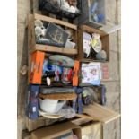 AN ASSORTMENT OF HOUSEHOLD CLEARANCE ITEMS TO INCLUDE CERAMICS, GLASS WARE AND CLOCKS ETC