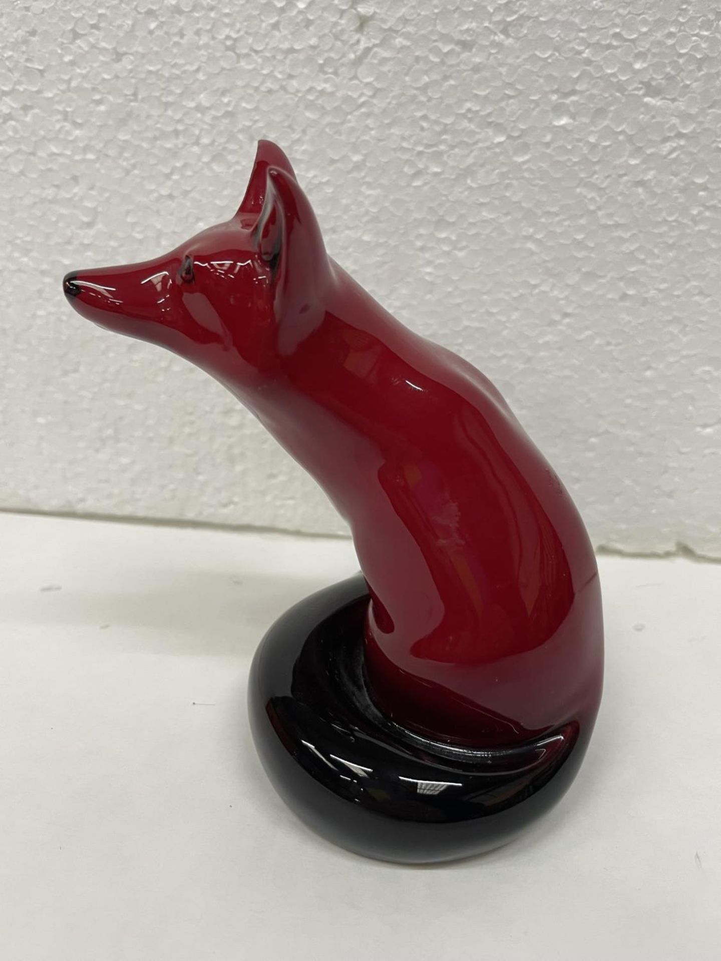 A DOULTON FLAMBE SITTING FOX - Image 2 of 5