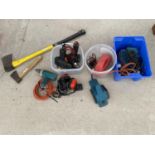 A COLLECTION OF ELECTRICAL TOOLS TO INCLUDE BLACK AND DECKER DRILLS, SANDERS AND TWO AXES
