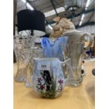 A QUANTITY OF GLASSWARE AND CERAMICS TO INCLUDE VASES, JUGS, A PLANTER, ETC