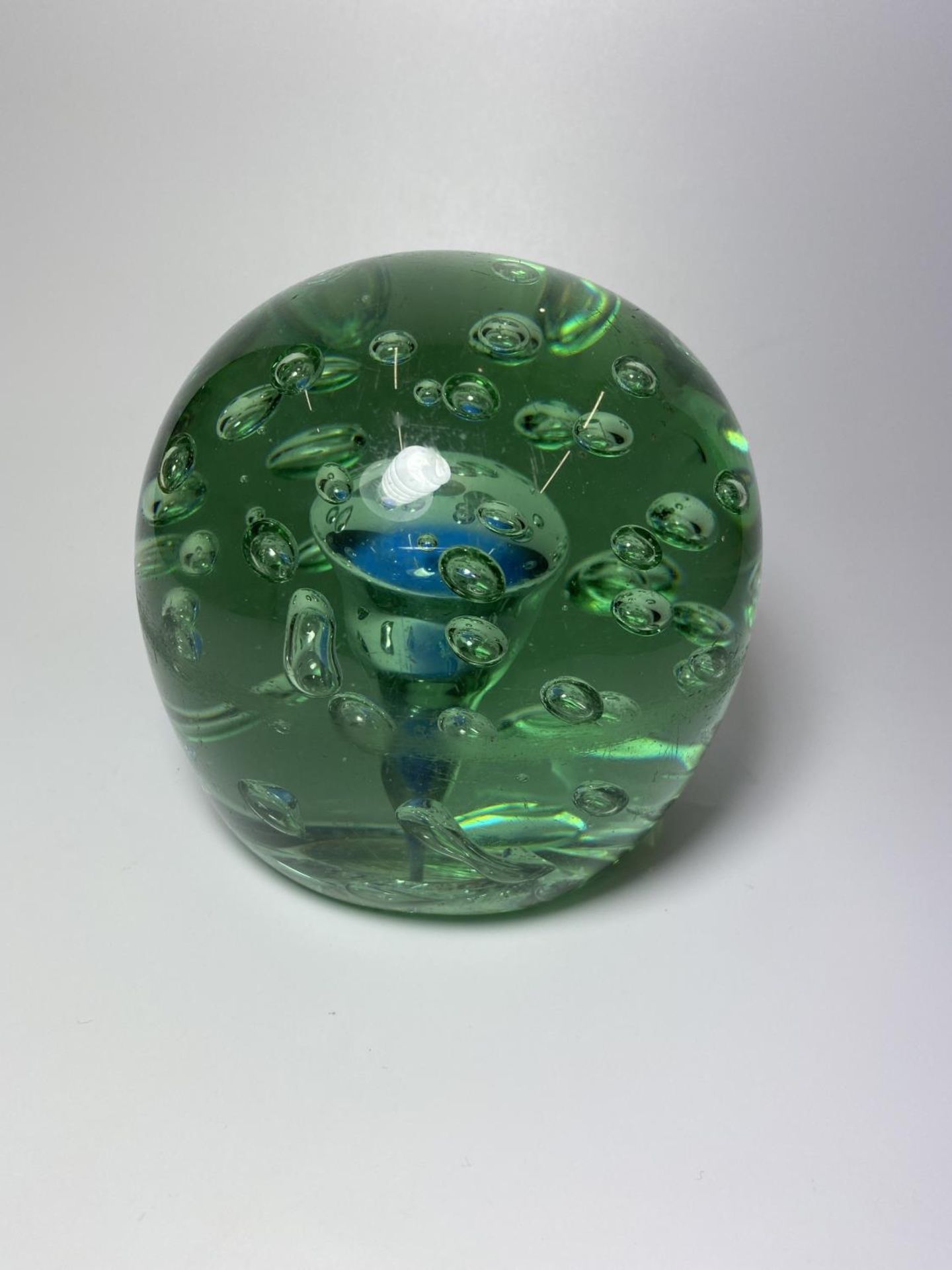 A VINTAGE HEAVY GLASS DUMP PAPERWEIGHT